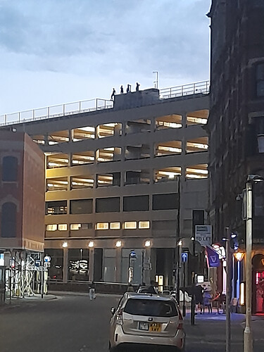 20250825_203740