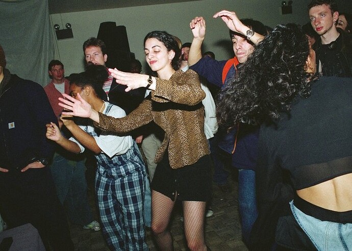 Alice+Arnold+Goldie,+Timeless+Marc+Ballroom+NYC++Nov+1995+web12006