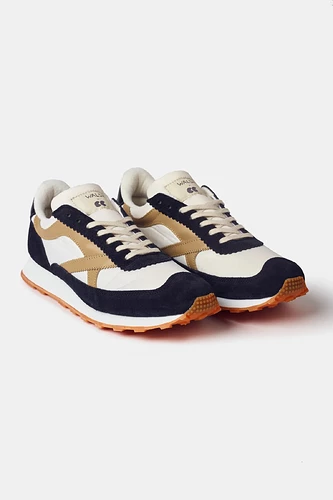 Male_Beacon-Trainer_Navy-White_Pair_Compressed_1200x